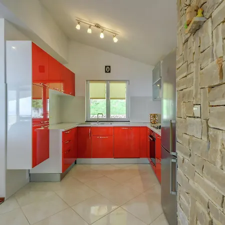 In With Private Pool And Garden Villa *