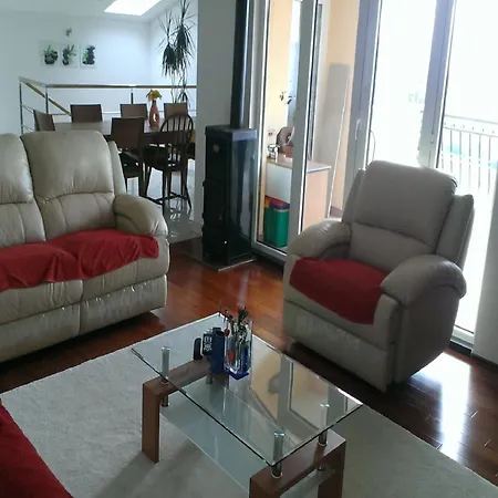 In With Private Pool And Garden Villa Solin